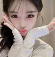 <p style="text-indent:2em;">{{keyword}}是一家专注于文化传播的公司，致力于推广三国时期的历史、文化、艺术和小说等多元内容，公司不仅在数字媒体、网络平台和旅游文化等方面进行深入实践，还结合现代科技和信息传播技术进行创新，其具体业务包括但不限于： 2. 网络平台业务：搭建三国文化相关的线上平台，如在线展馆、论坛社区等，提供知名的三国相关活动和事件信息，实现全球三国的爱好者和读者互动与交流。 3. 旅游文化产业：开发具有浓厚三国氛围的旅游线路和旅游文化产品，为游客提供深度体验三国历史文化的机会。 4. 跨界合作：与文化、旅游相关企业或机构进行跨界合作,共同开发和推广三国文化产品和服务。</p> <p style="text-indent:2em;">{{keyword}}致力于向全球展示中国历史上的文化瑰宝——三国文化的魅力,通过多样化的文化产业形式和现代化的传播手段让更多的人了解并喜爱三国文化并对对中国历史文化有更深入的理解。</p>